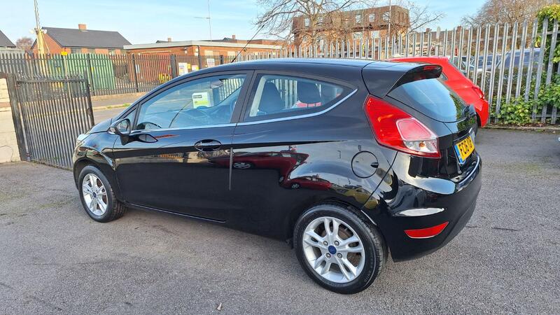 FORD FIESTA