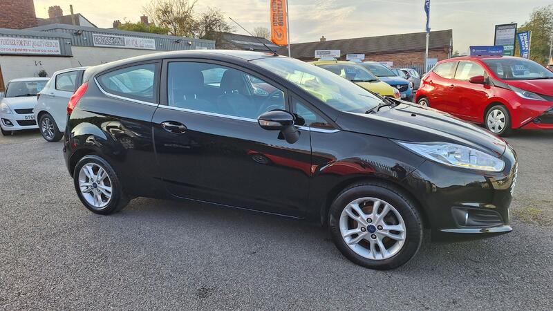 FORD FIESTA