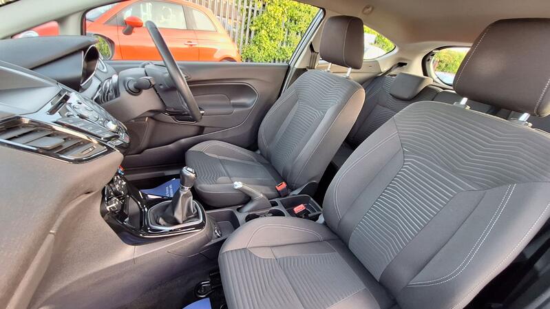 FORD FIESTA