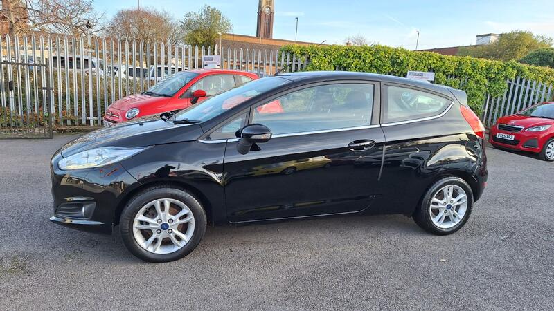 FORD FIESTA