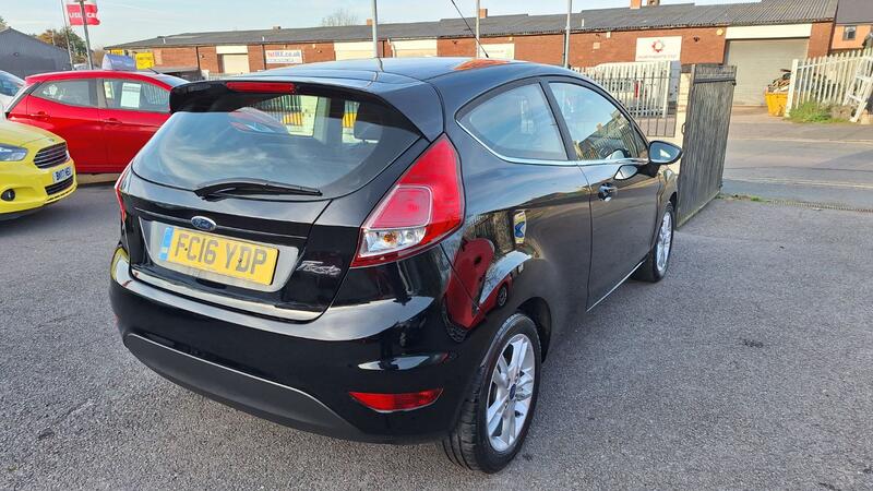 FORD FIESTA
