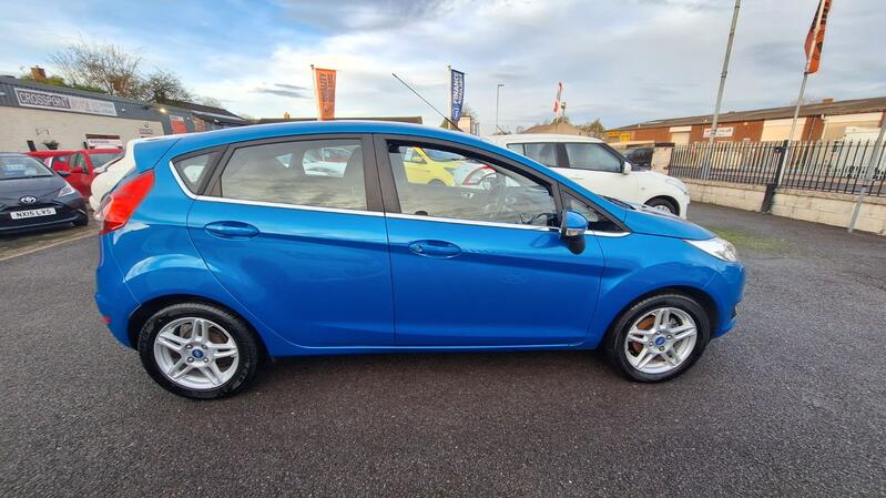 FORD FIESTA