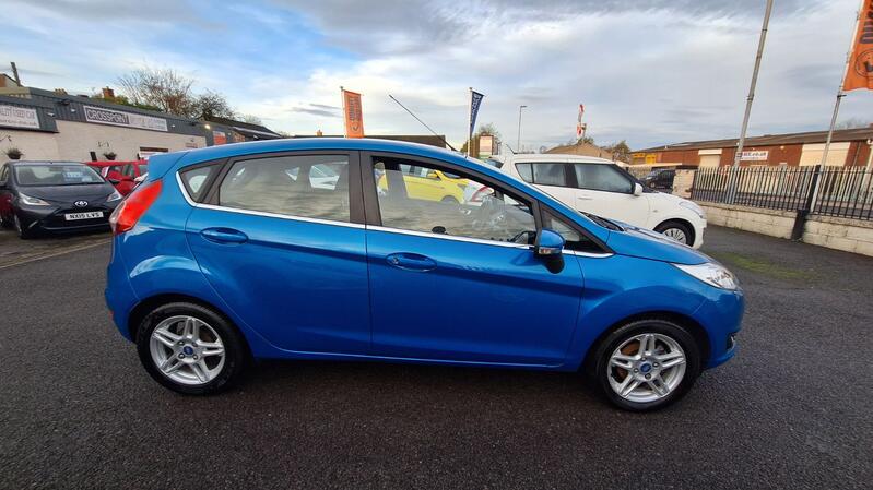 FORD FIESTA
