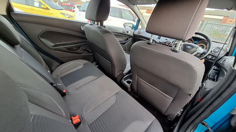 FORD FIESTA