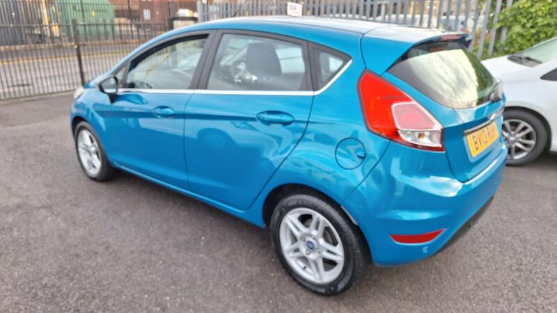 FORD FIESTA