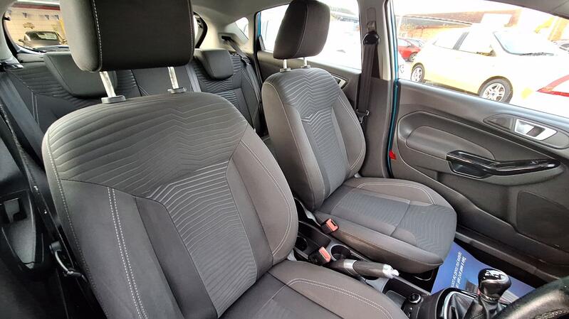 FORD FIESTA