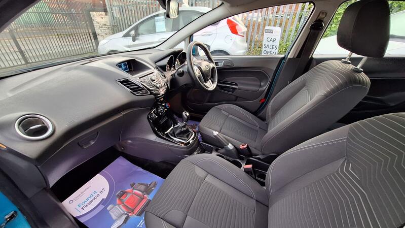 FORD FIESTA