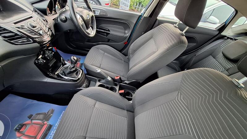 FORD FIESTA