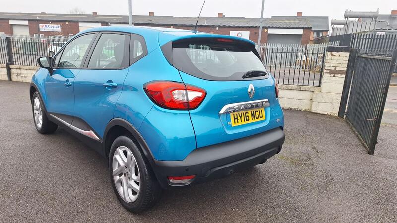 RENAULT CAPTUR