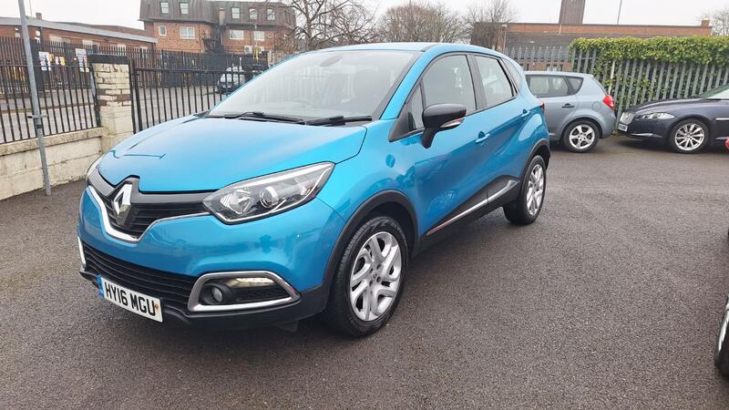 RENAULT CAPTUR