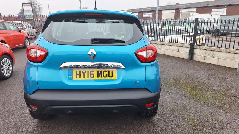 RENAULT CAPTUR