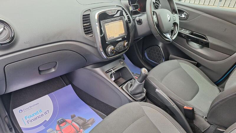 RENAULT CAPTUR