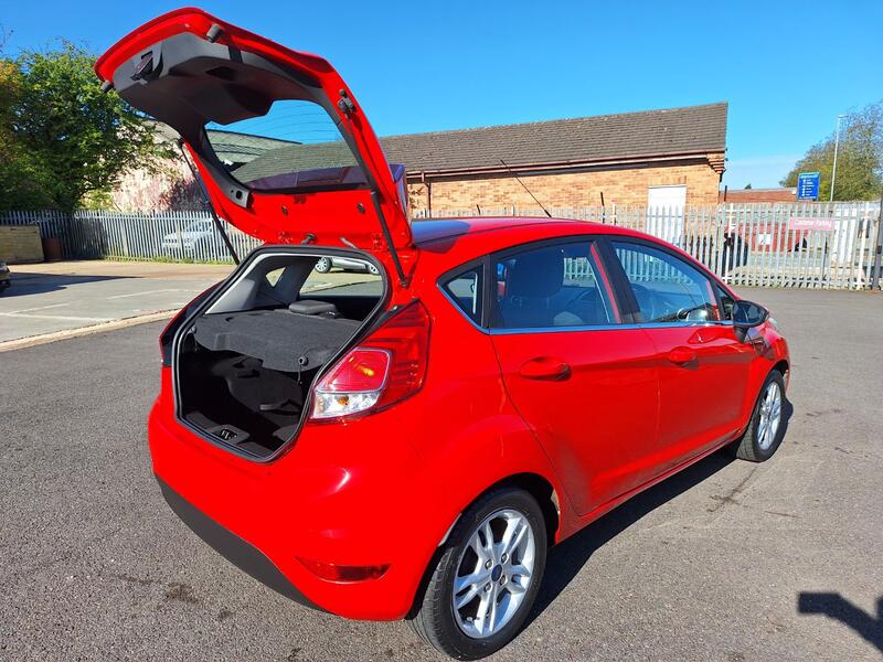 FORD FIESTA