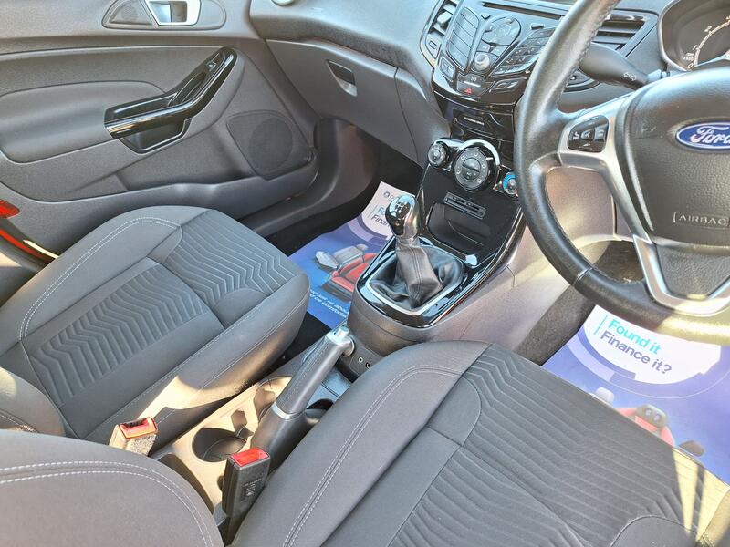 FORD FIESTA