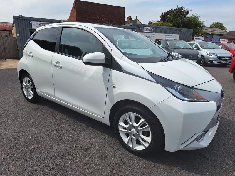 TOYOTA AYGO