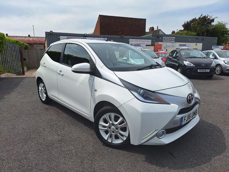 TOYOTA AYGO