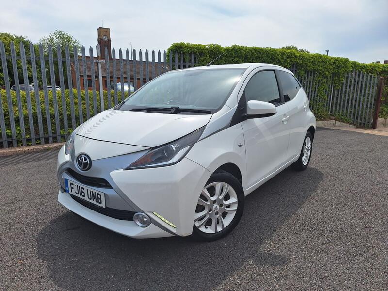 TOYOTA AYGO