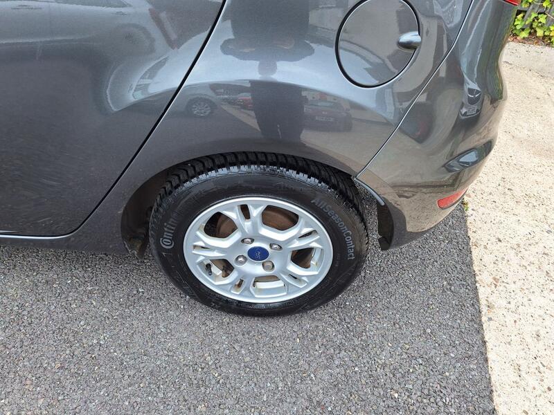 FORD FIESTA