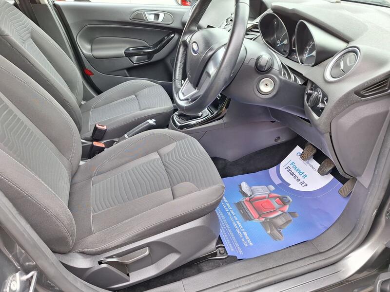 FORD FIESTA