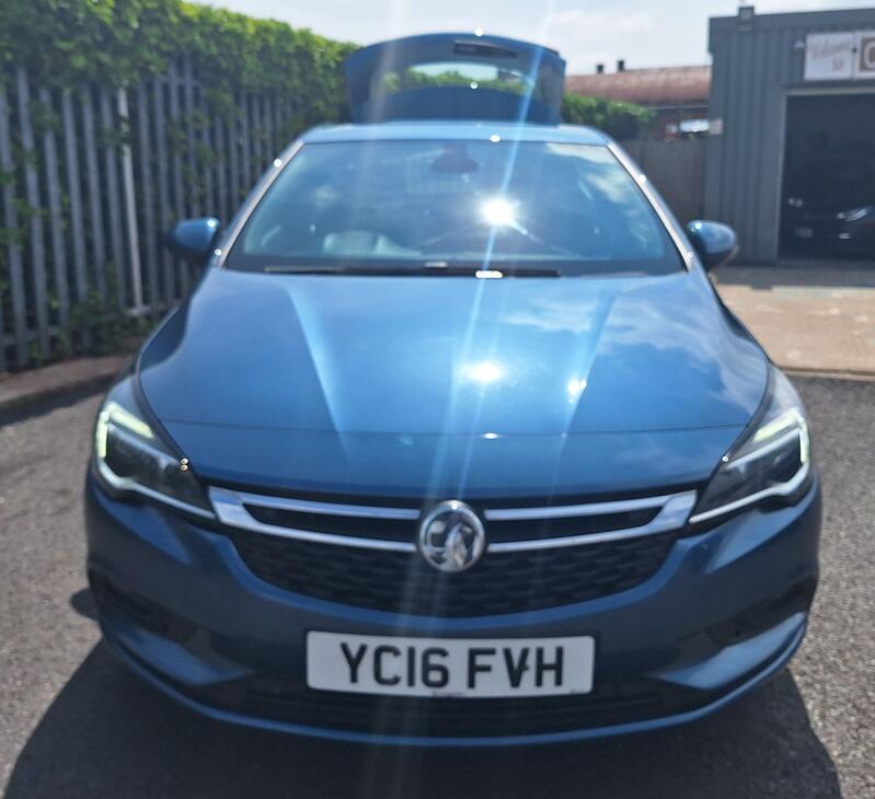 VAUXHALL ASTRA