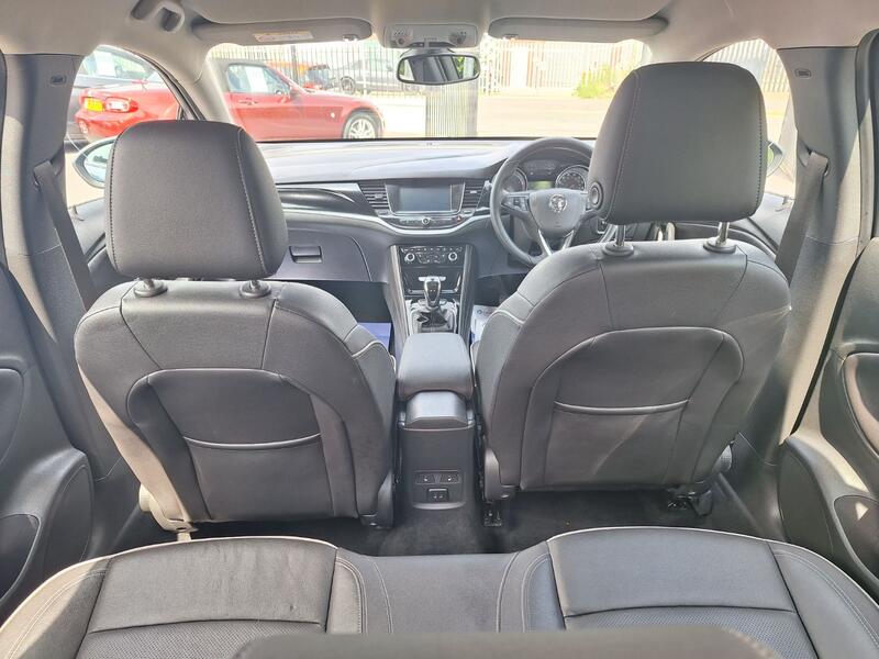 VAUXHALL ASTRA