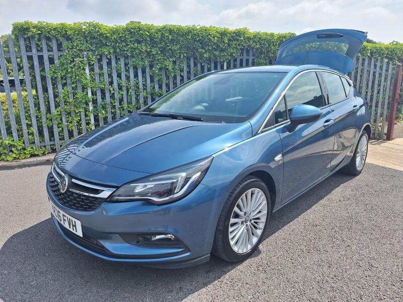 VAUXHALL ASTRA